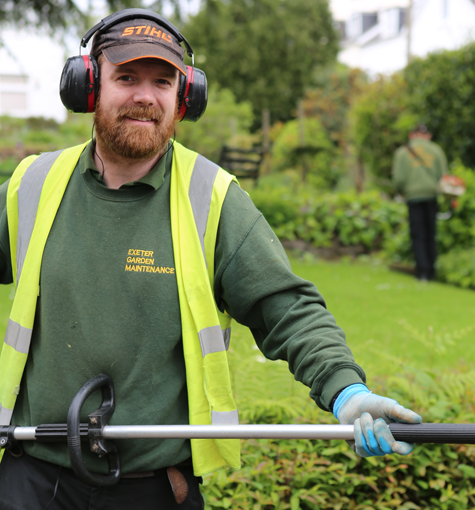 Garden Maintenance Crediton